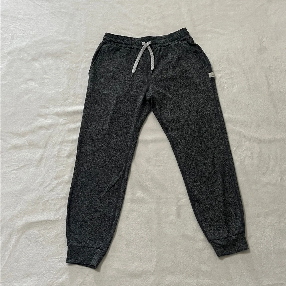Vuori Heather Gray Women's Joggers - Picture 3 of 8